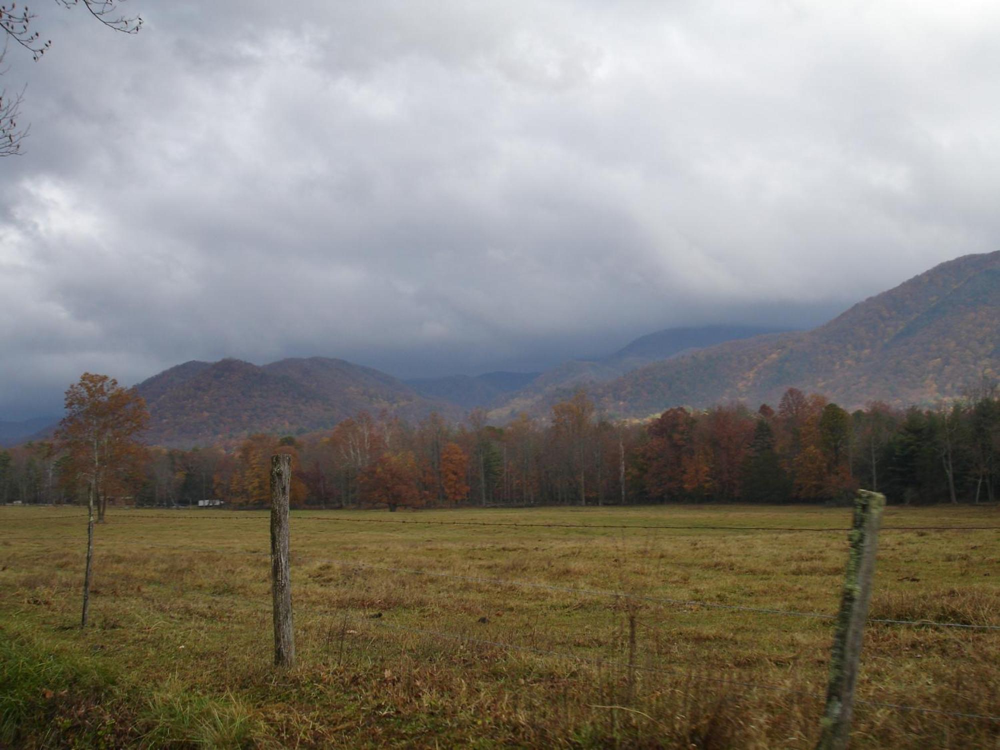 Cozy Cub, Breath Taking Mtn Views, Indoor Pool Apartment Gatlinburg Exterior photo